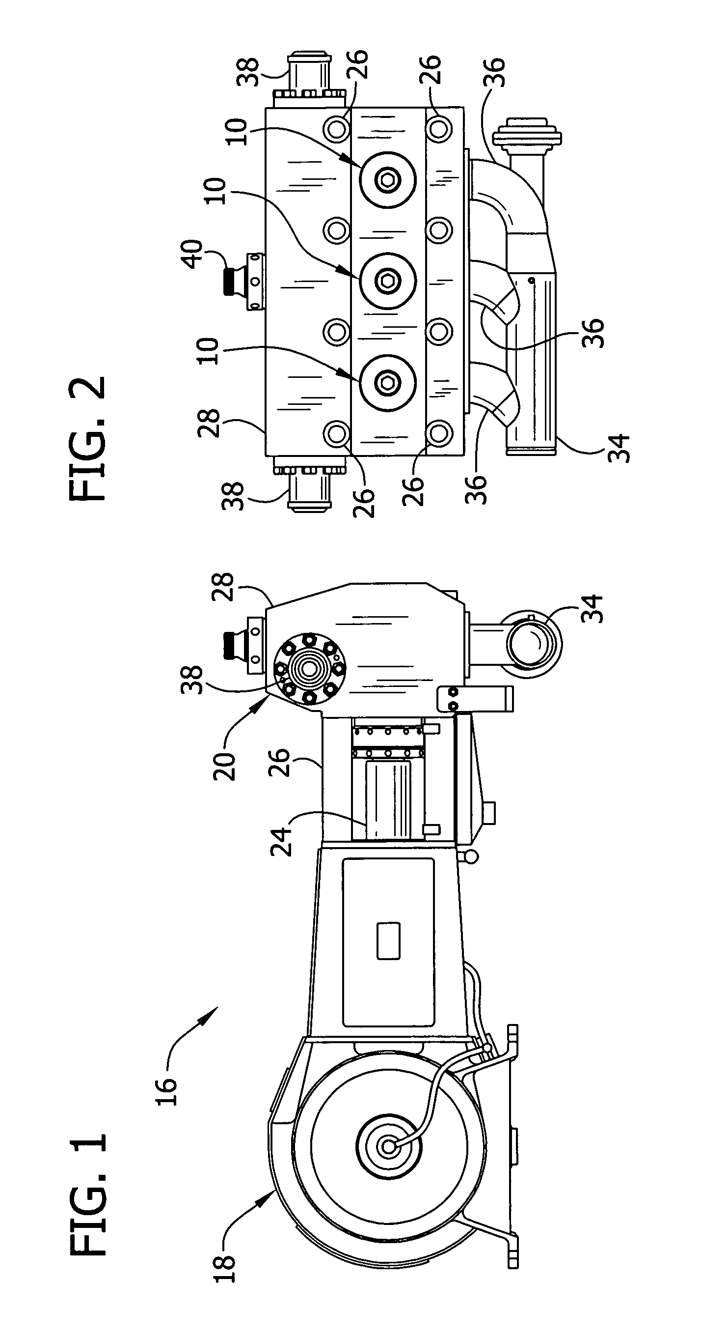 Self-tightening cover for pump