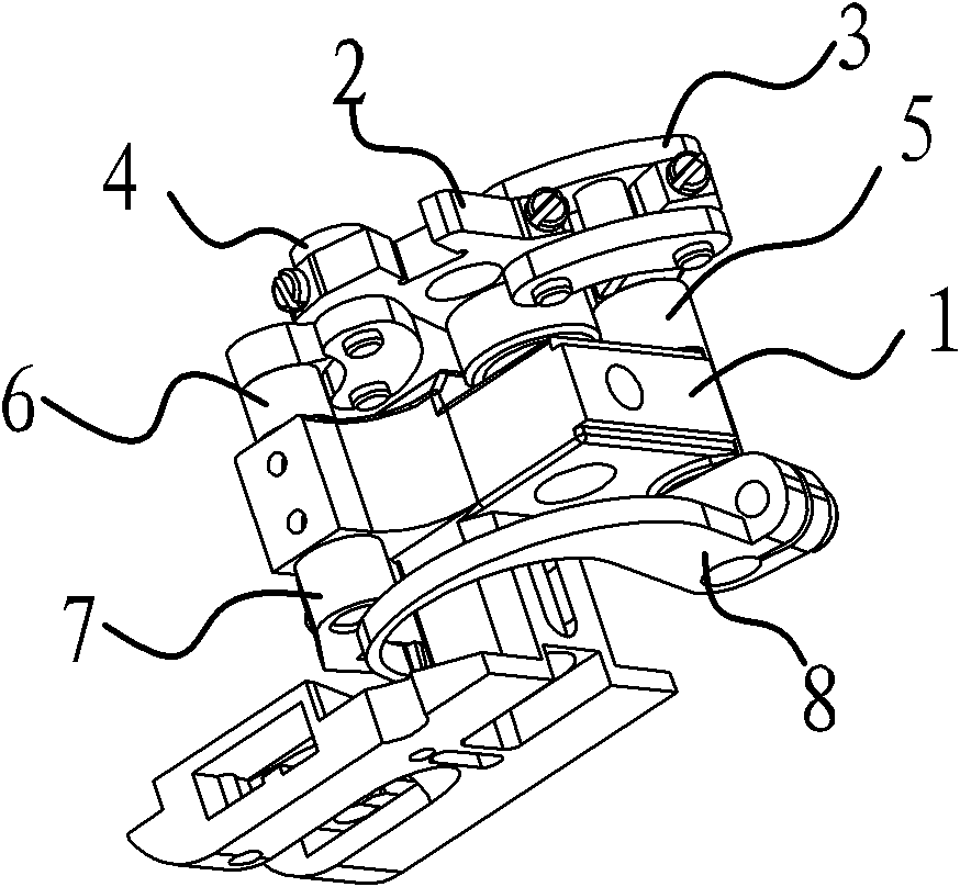 Stretched-thread traction mechanism of four-needle six-thread splicing and sewing machine