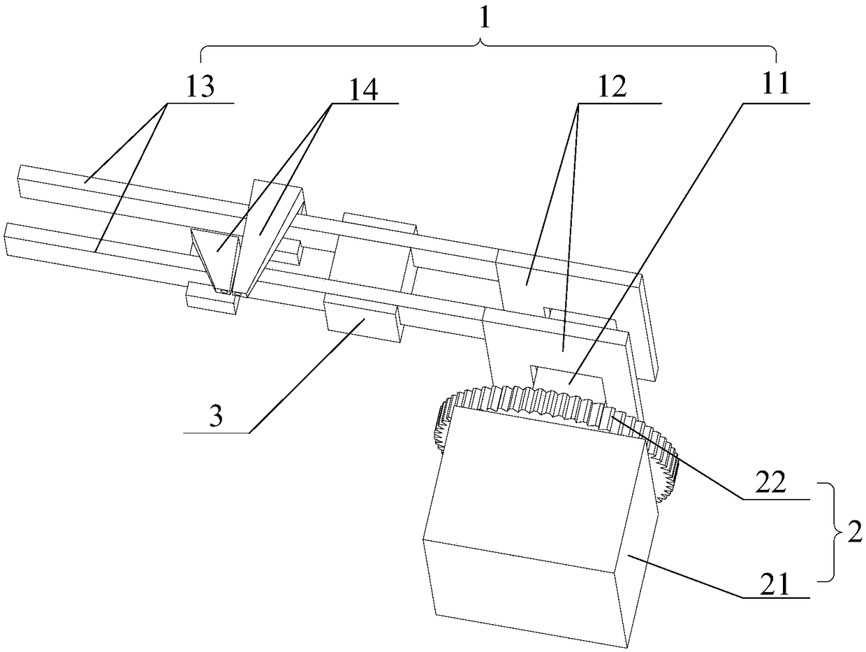 Auxiliary device for compact siro spinning yarn and method for compact siro spinning yarn