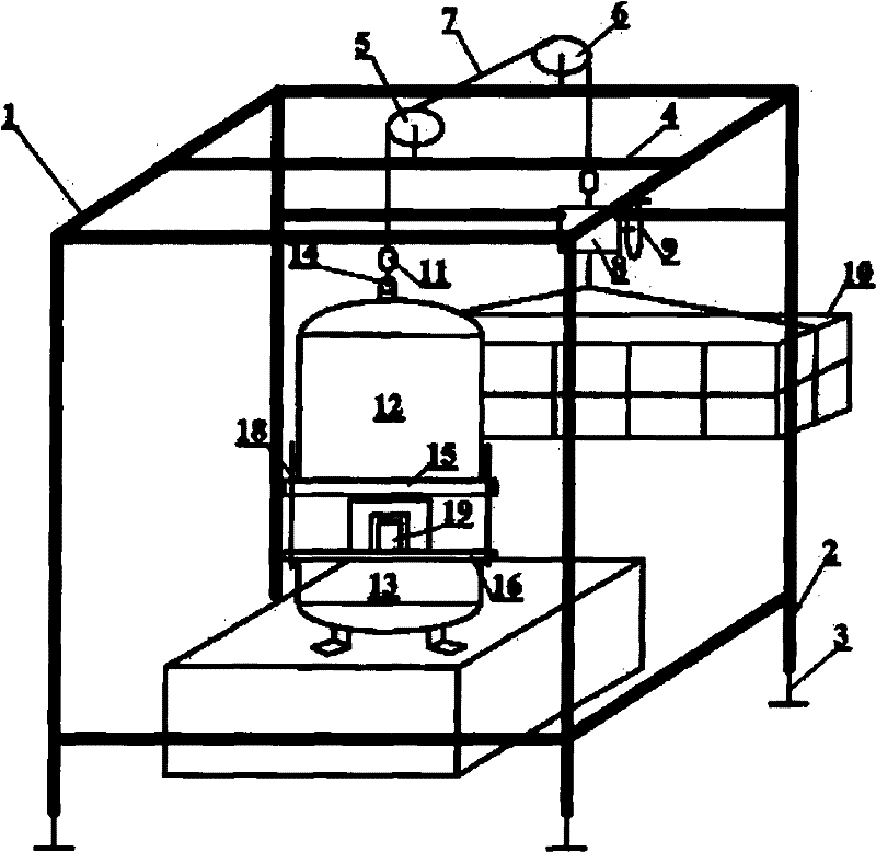 Vacuum cover hoisting device of quality comparator and application thereof