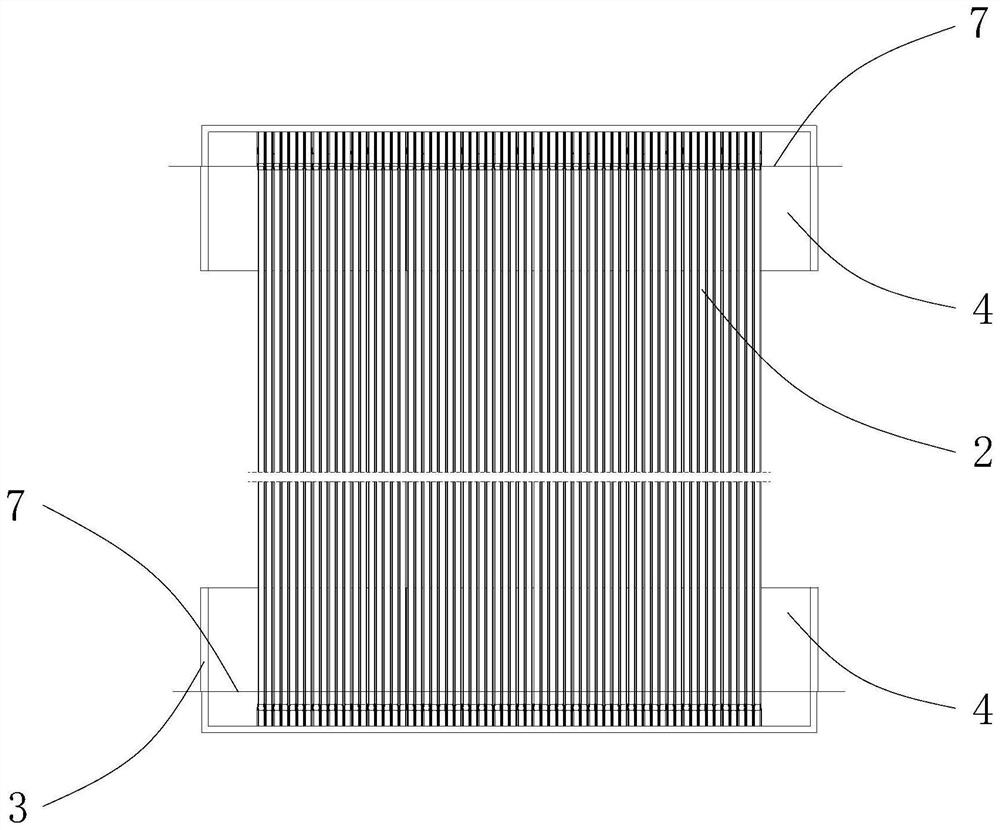 External pressure type hollow fiber curtain type membrane and preparation method thereof