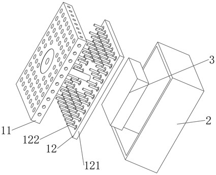 High-sensitivity packaging cover plate for electric field sensor and packaging device