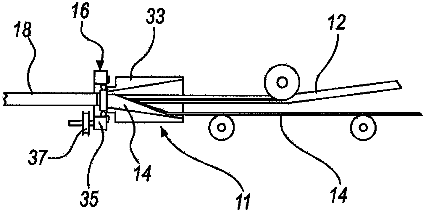 Apparatus for manufacturing a multilayer tube for the hydraulic connection and wiring of solar panels