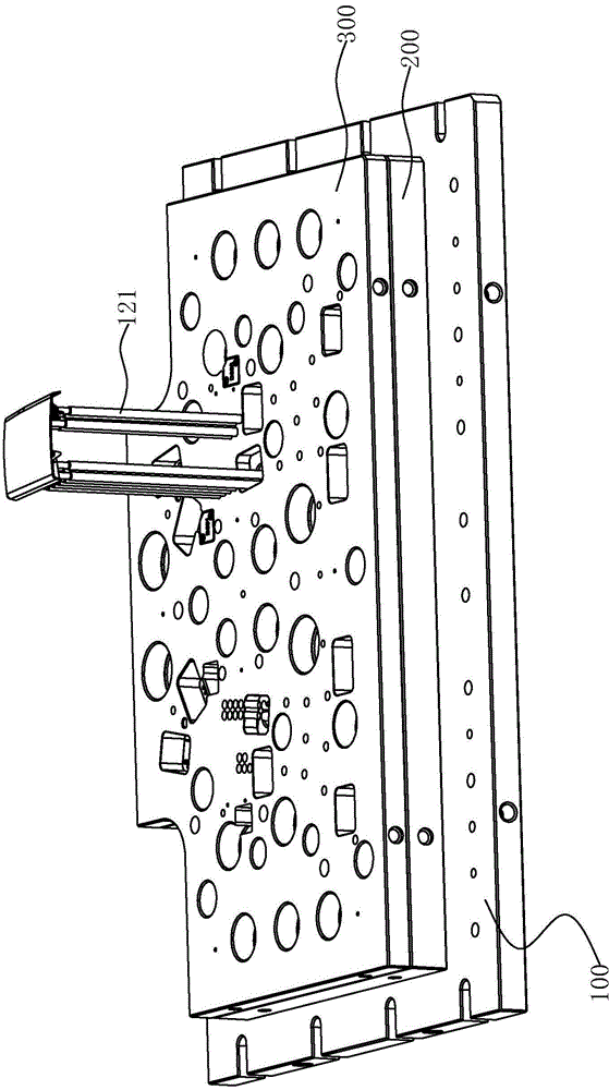 A mechanical limit ejection device for a mold