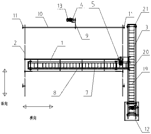 Track-type loose sand transferring device capable of ascending and descending freely and using method of track-type loose sand transferring device