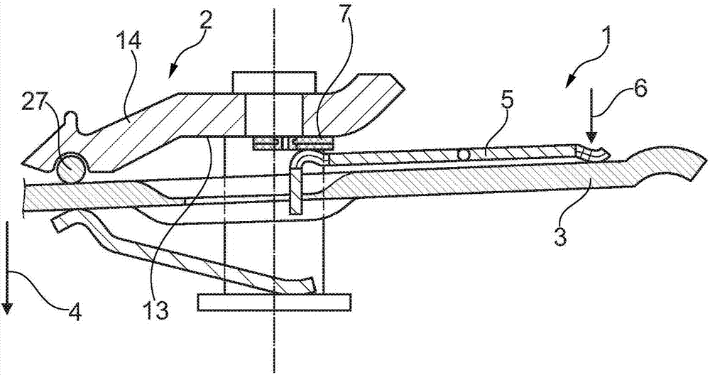 Engagement/disengagement system for a friction clutch, comprising a smoothing spring