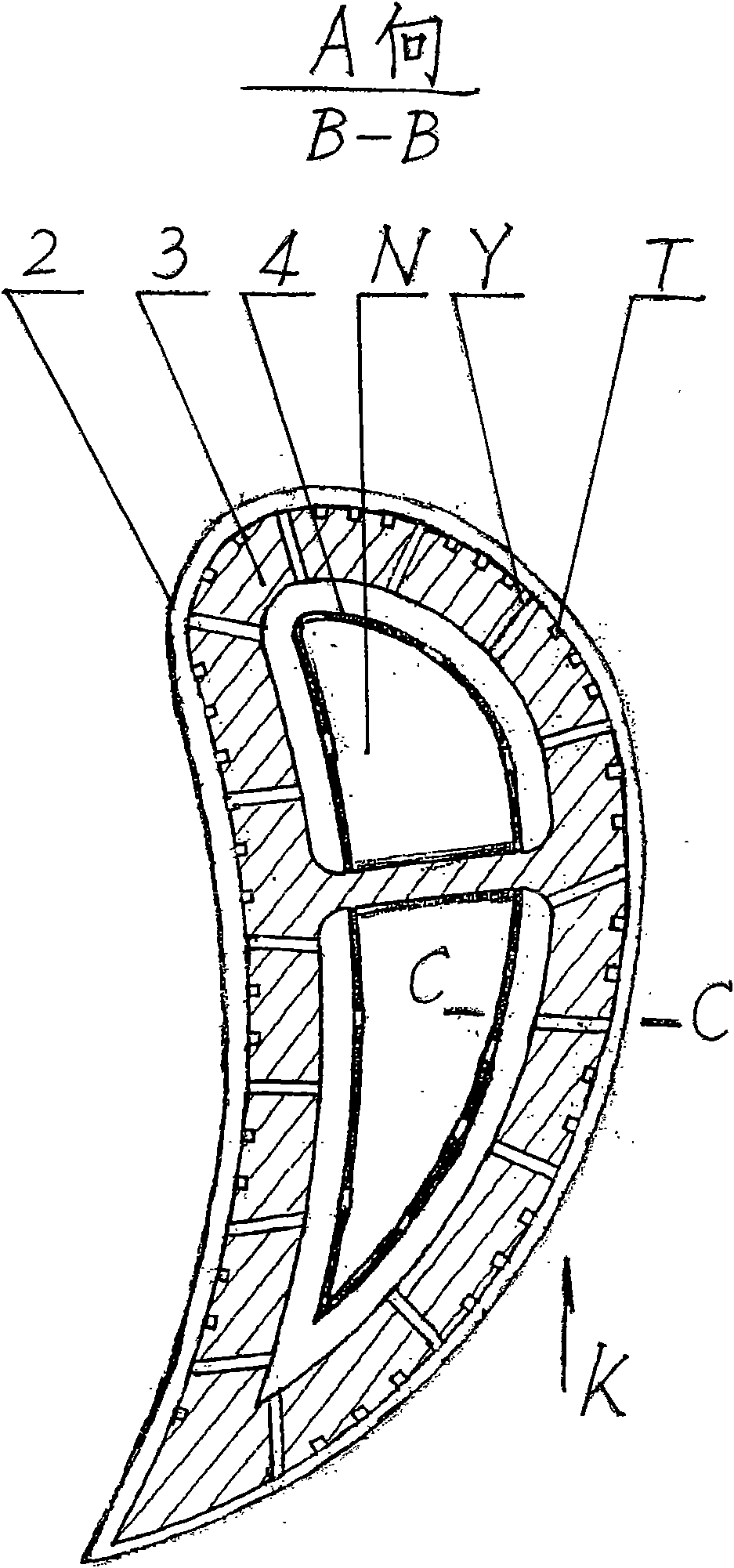 Clustered shunt type thermal protection for turbine rotor blade of aeroengine