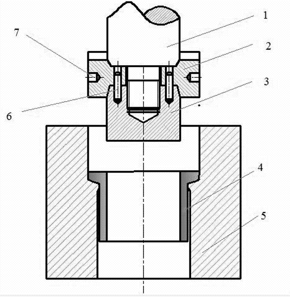 Hollow outer flange part extrusion forming mold and male mold thereof