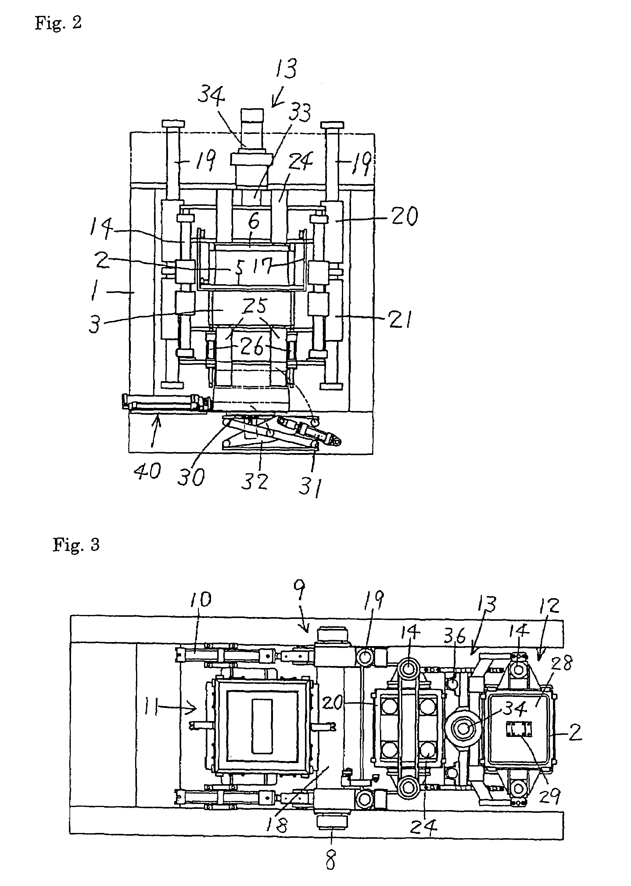 Method and apparatus for molding an upper and a lower mold having no flask, and a method for replacing a match plate used therefor