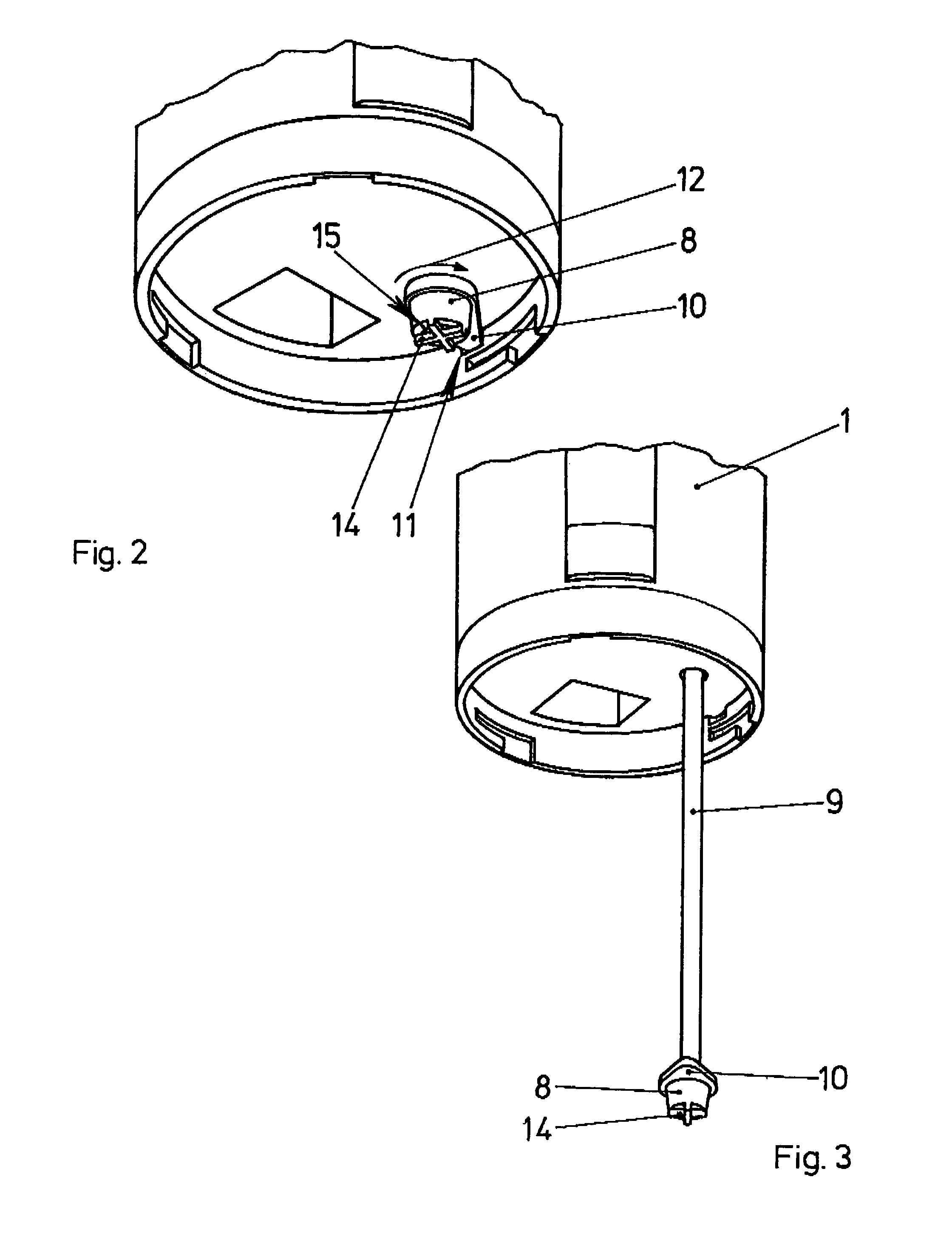 Mouth rinsing device having two detachably connectable housings
