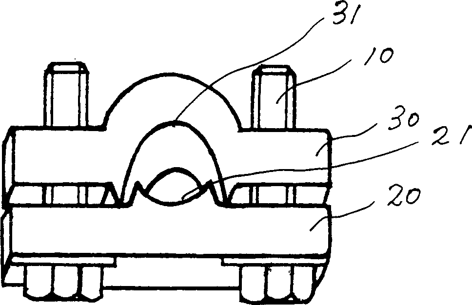 Single-slot cable clamp