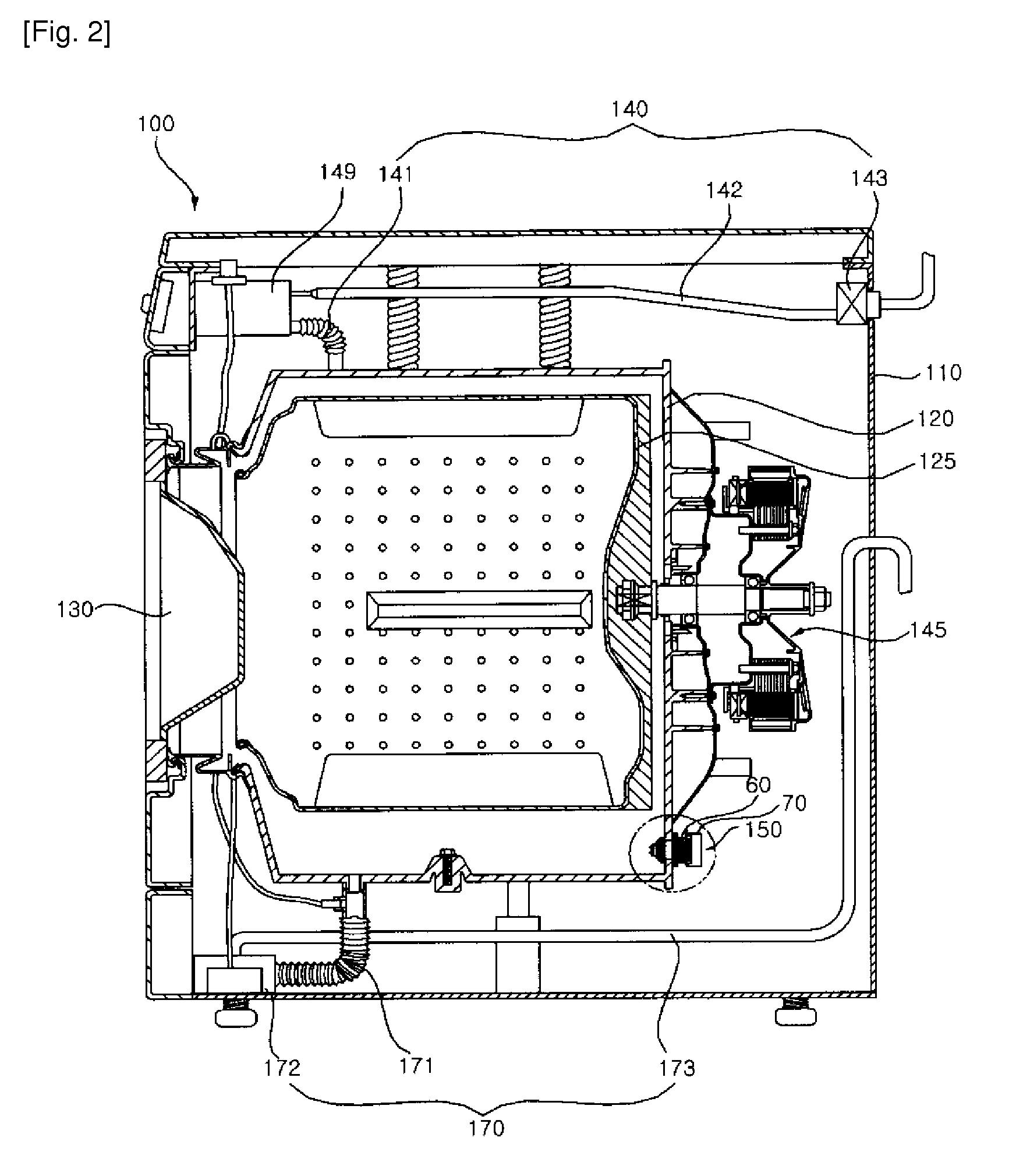 Method and apparatus for treating laundry