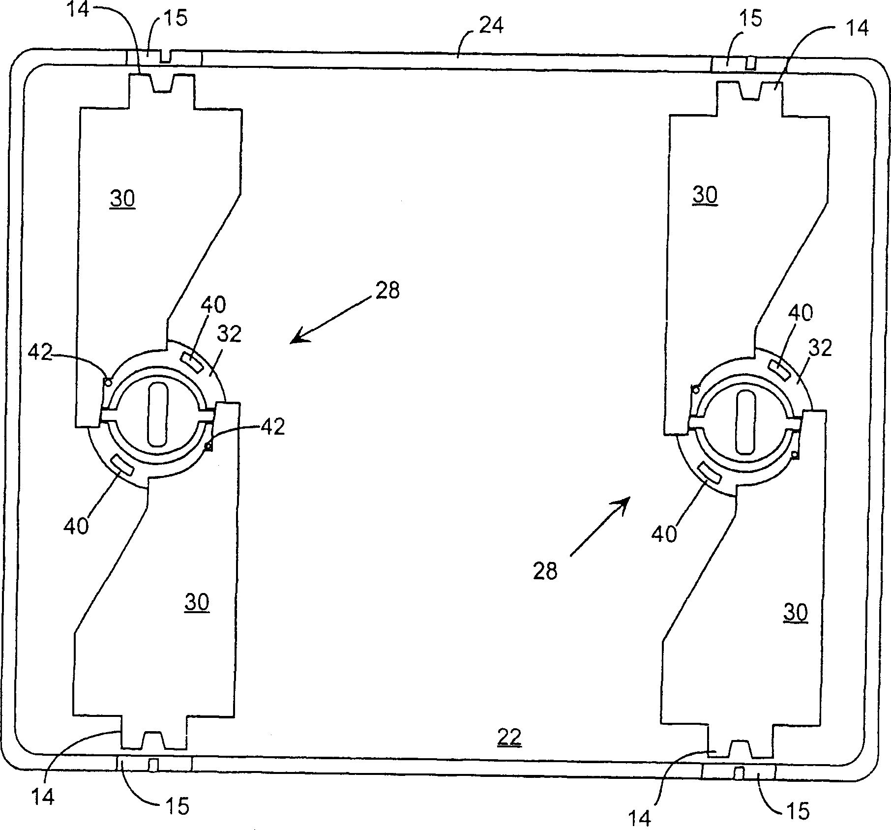 Laterally floating latch hub assembly