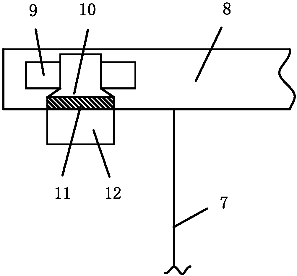 Fully-closed argon protection device and protection method thereof