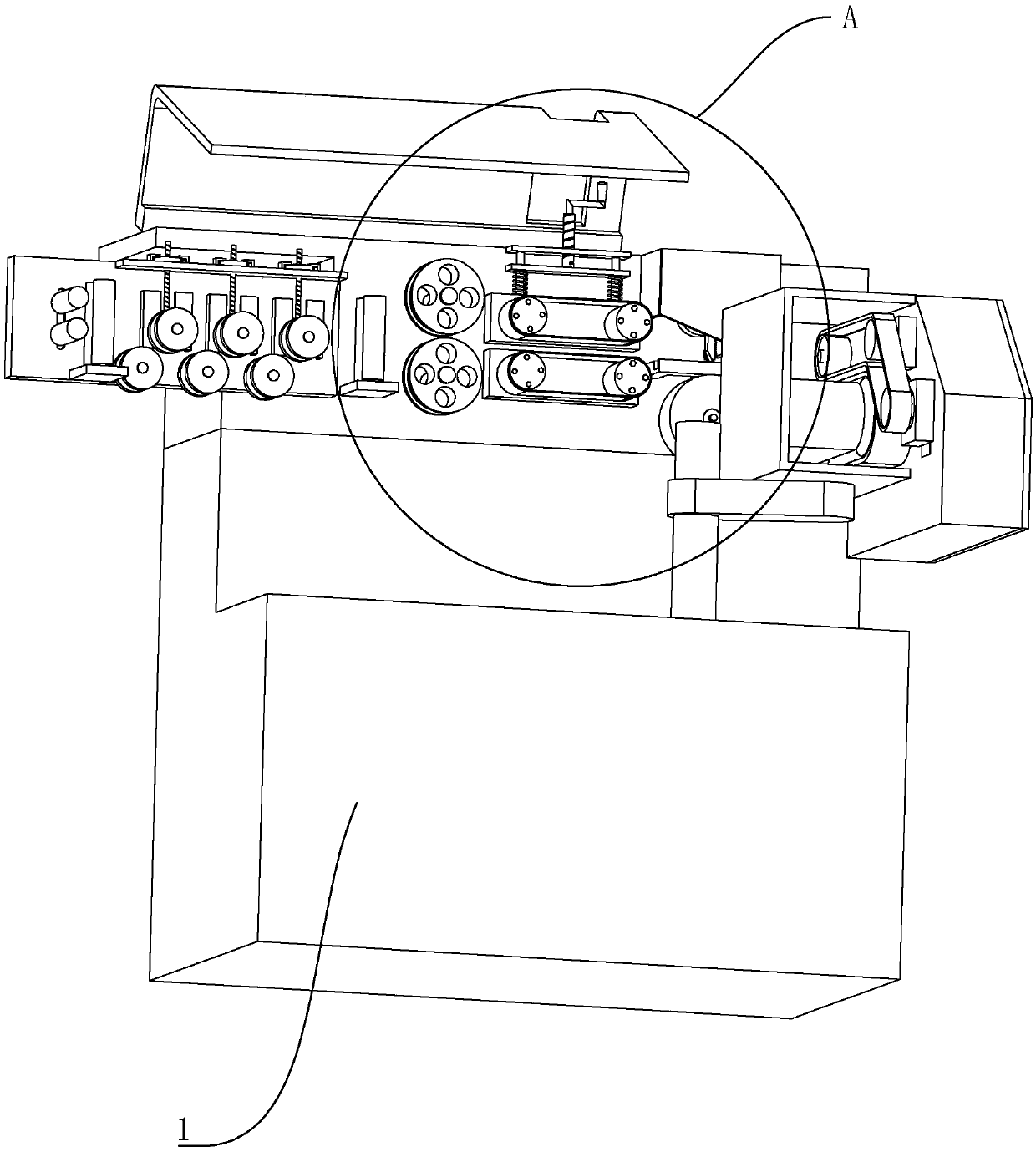 Servo cable cutting machine and cable conveying device thereof