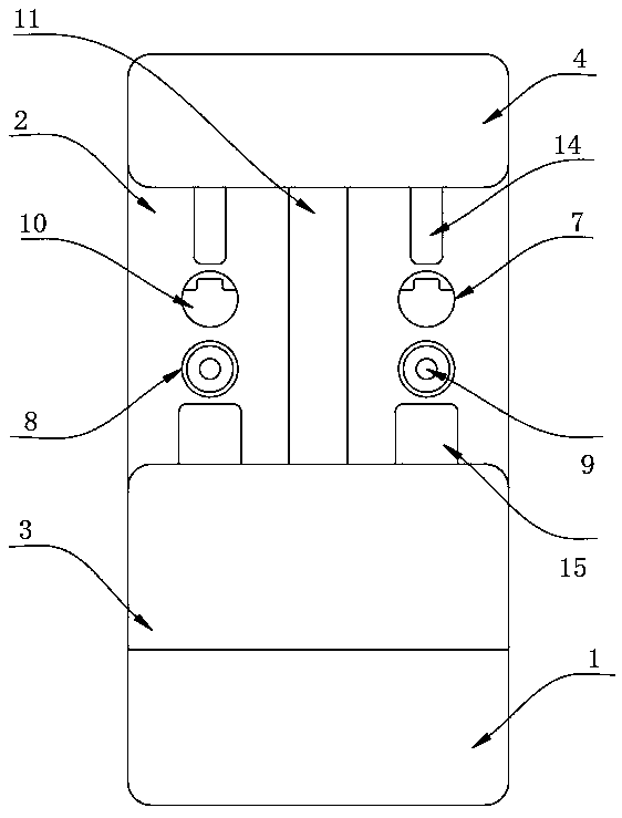 Supercharged powder spraying device suitable for powdery volatile pesticide