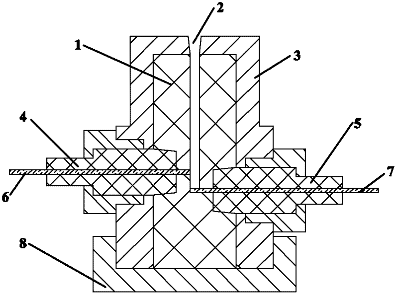 Plasma ejection device for igniting long air spark gap and circuit thereof