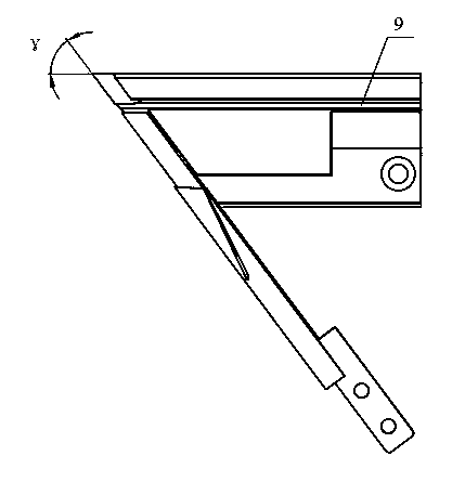 Punching device preventing automobile sealing strip with skeleton from machining deformation