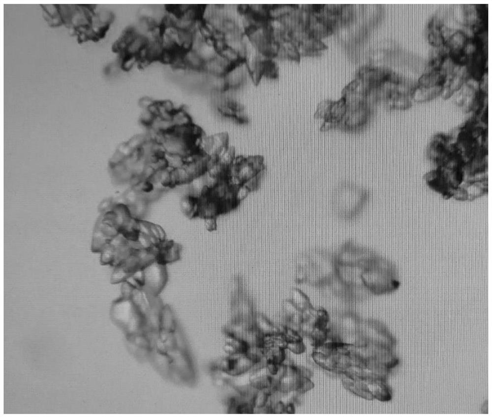 A method for preparing tetracarboxylic acid with regular crystal shape