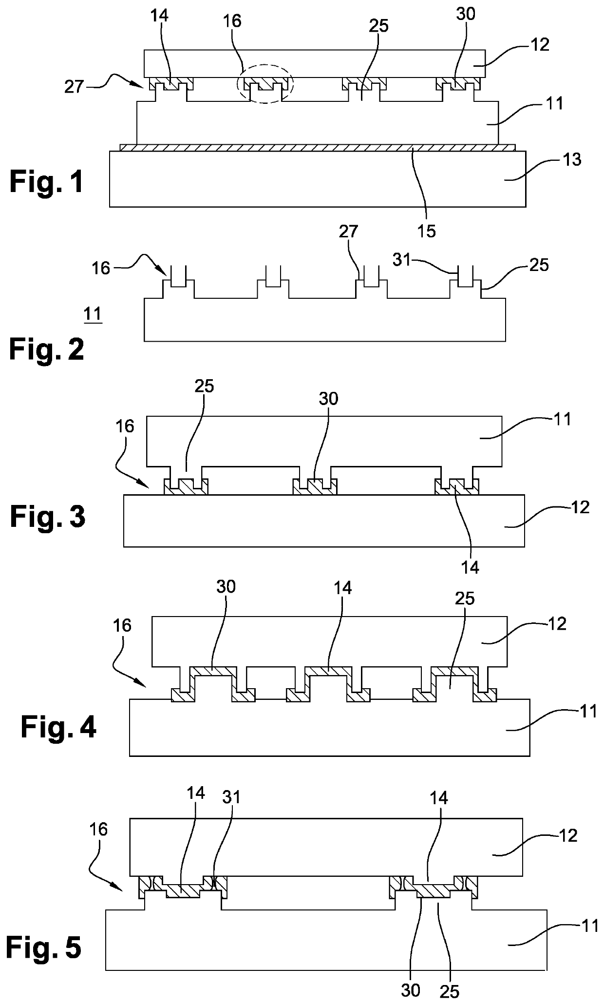 Device for Attaching Two Elements Such as a Chip, an Interposer and a Support