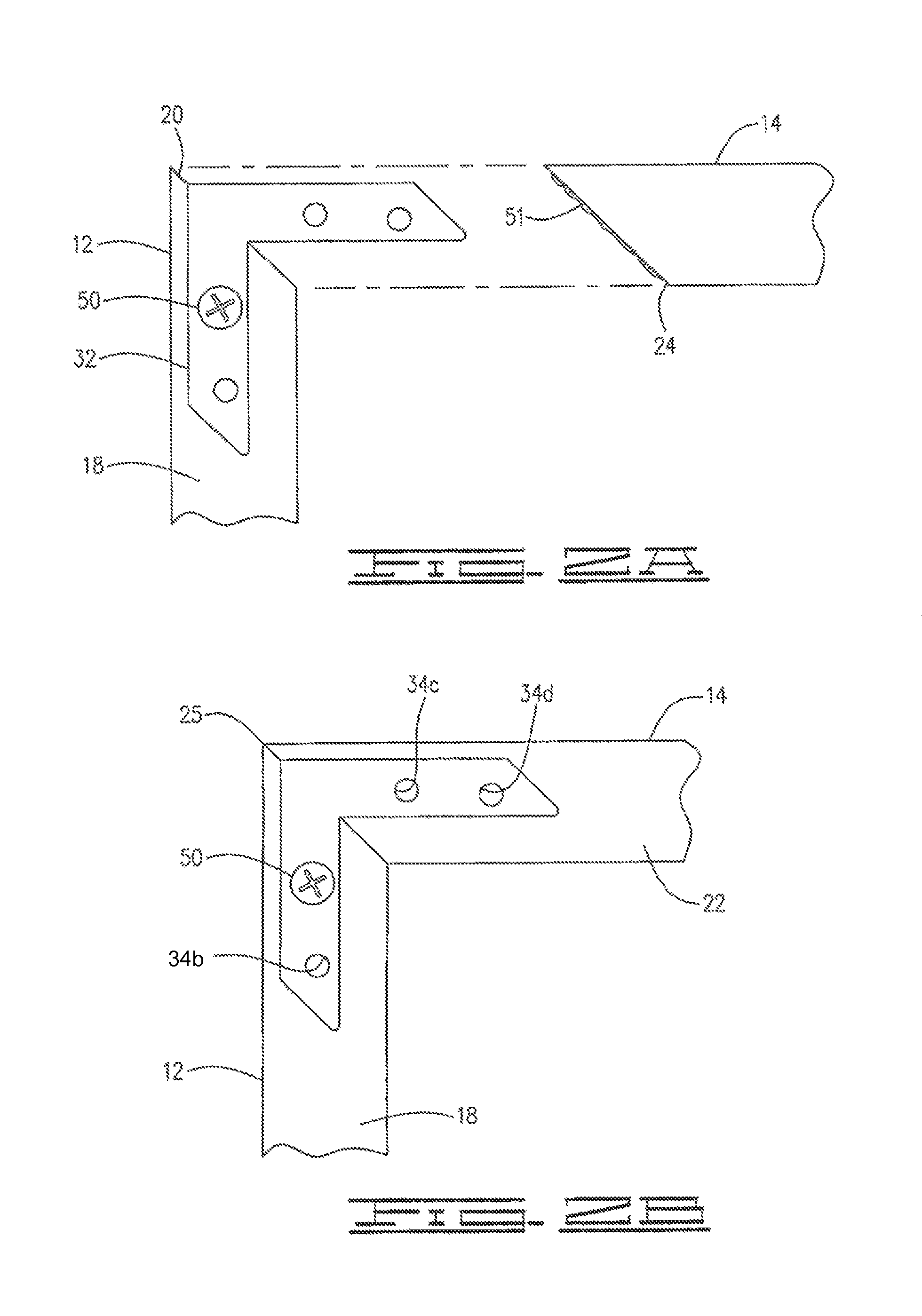 Apparatus and method for clamping mitered corners