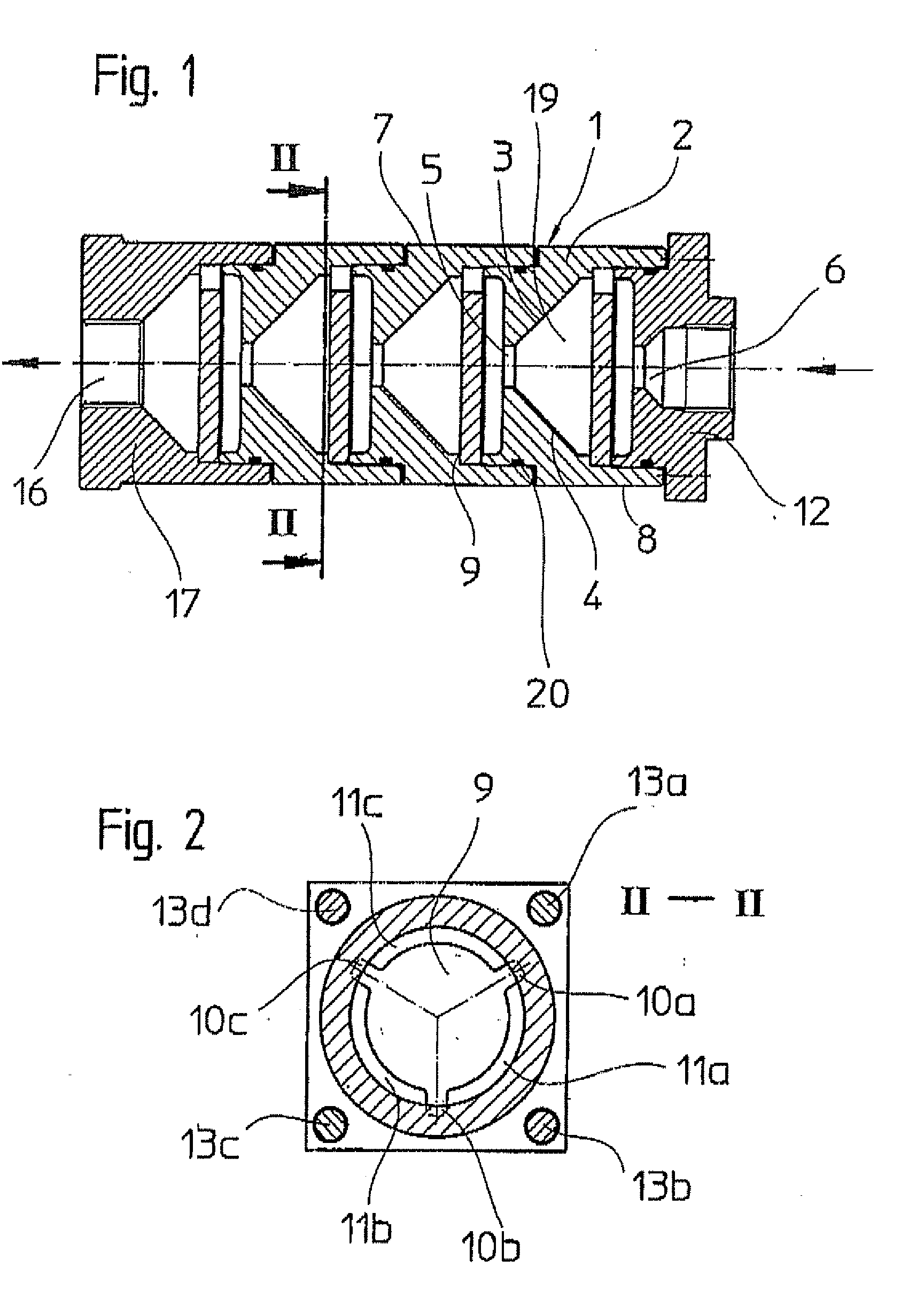 Static mixing element and method of mixing a drilling liquid