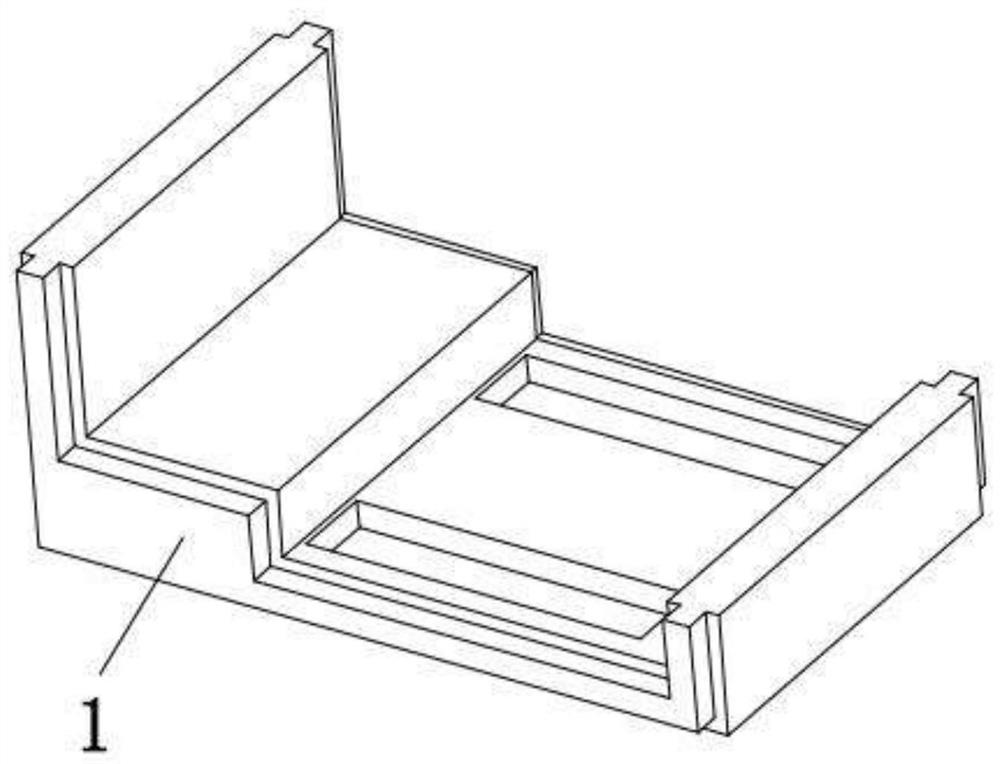 Layered stripping device for aged asphalt on surface of recycled asphalt pavement material