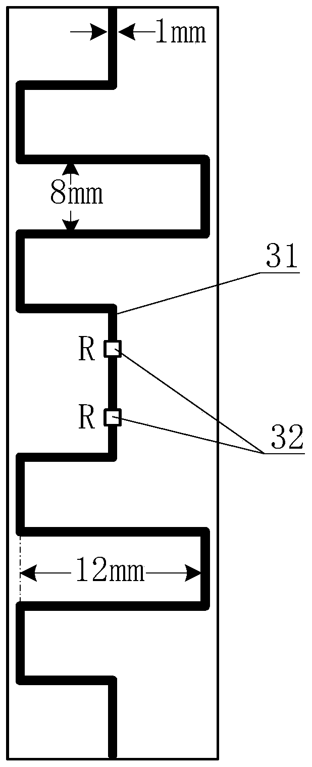 Ultra-wideband dipole antenna