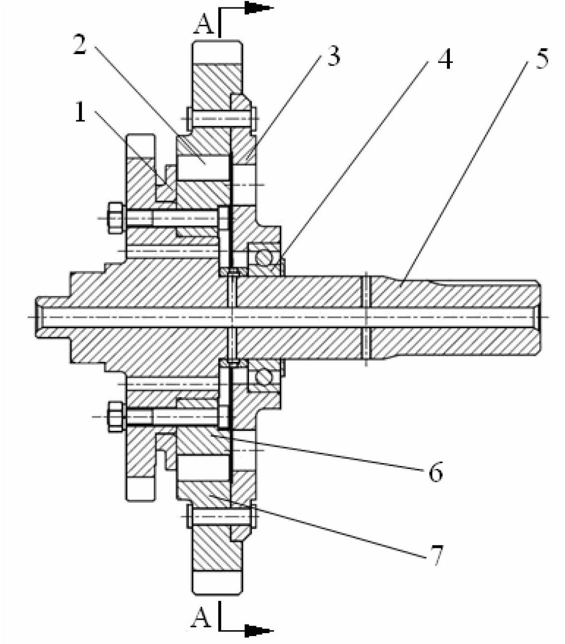 Overrunning clutch for confluence mechanism of double-turbine hydraulic torque converter