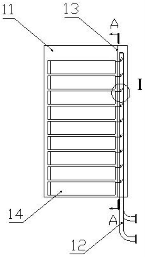 Large-scale server cabinet and thermal control system comprising large-scale server cabinet
