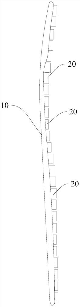 Bending-resistant damping structure and insole