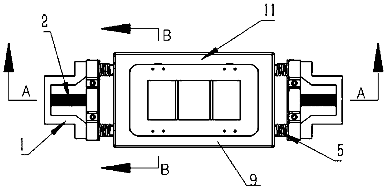 Electromagnetic compound vibration type material layering device and use method thereof