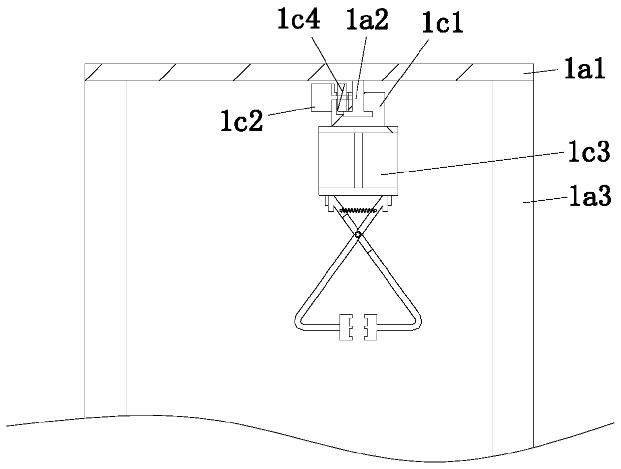 A kind of coating equipment on the surface of angle steel