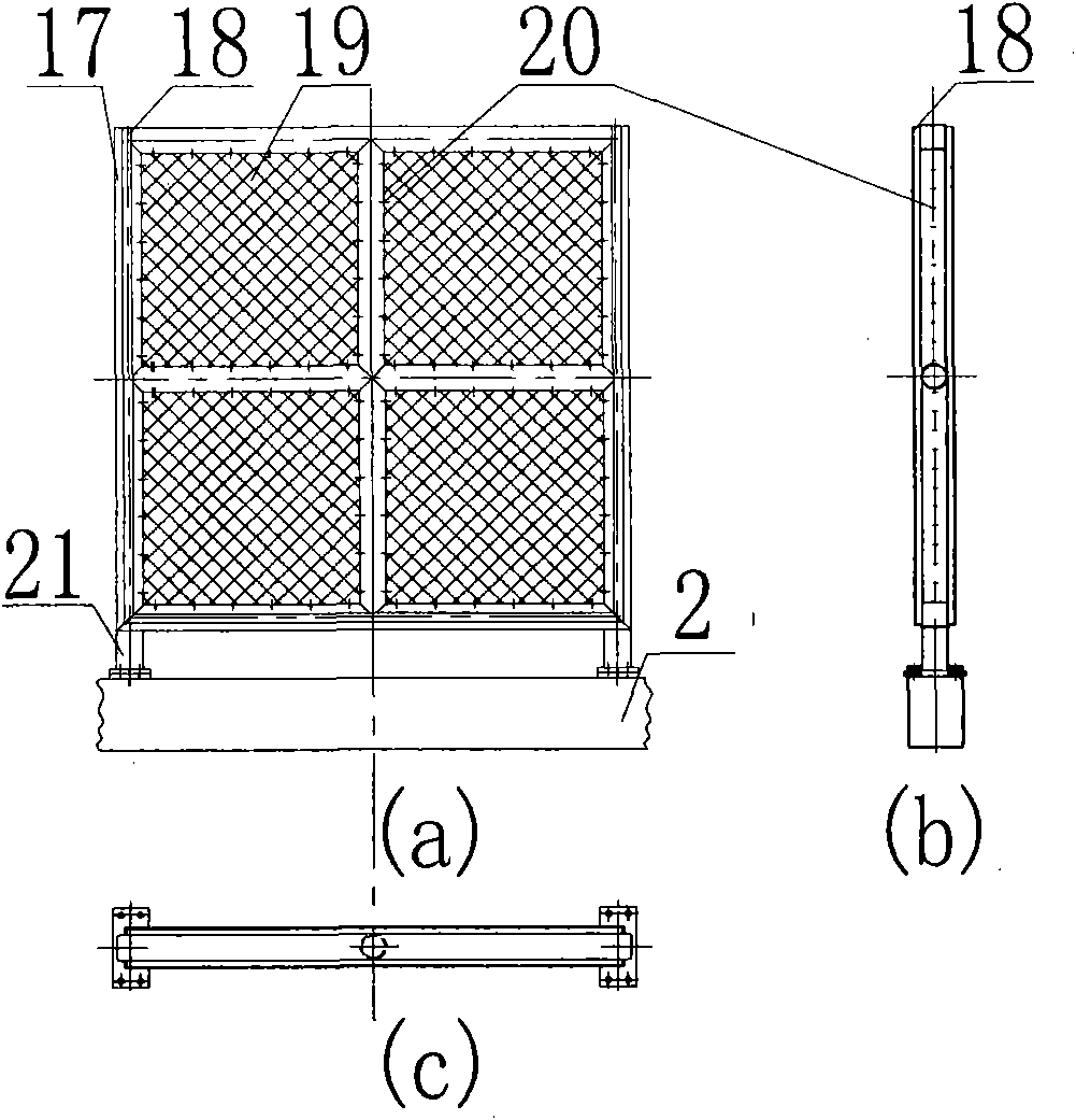Filtering device with filter body adopting flaky filtering material