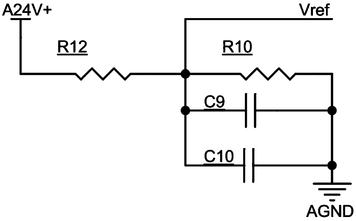 A Microphone Howling Suppression Circuit in Intercom System