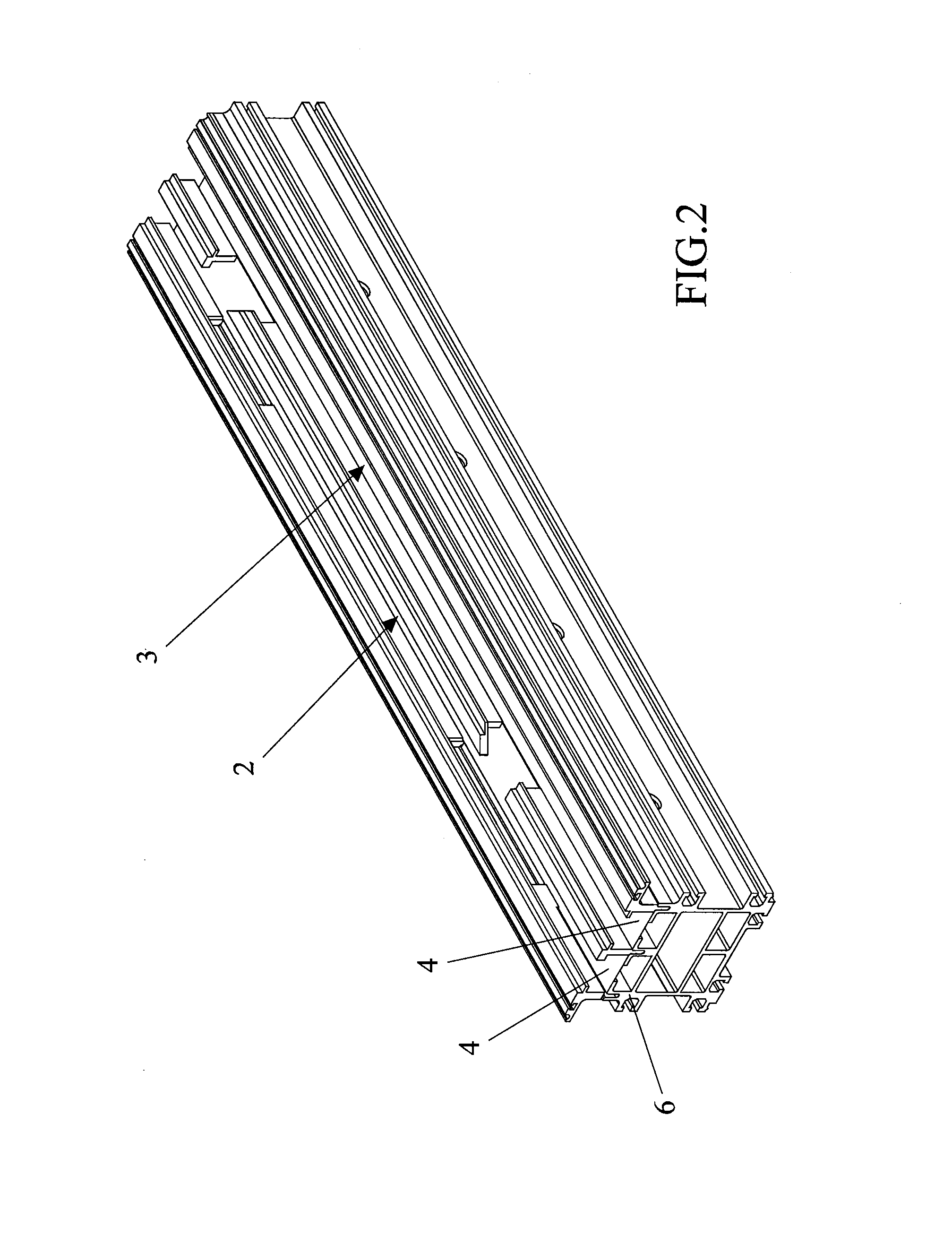 Laboratory automation system with double motor traction device for conveyor belts