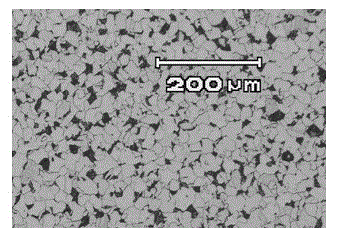 A low-alloy heat-resistant steel plate and its manufacturing method