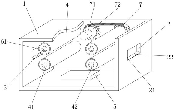 Yarn guiding device for spinning machine