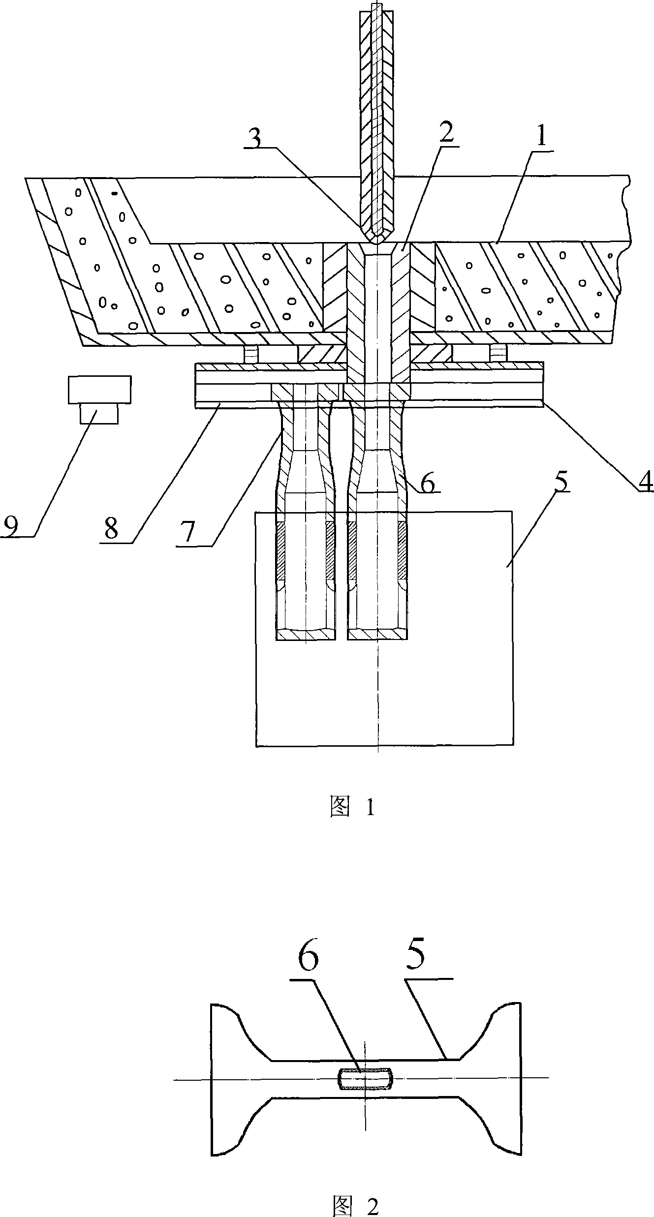 Method and device for carrying out protected casting for shaped blank continuous casting by using single immersed nozzle