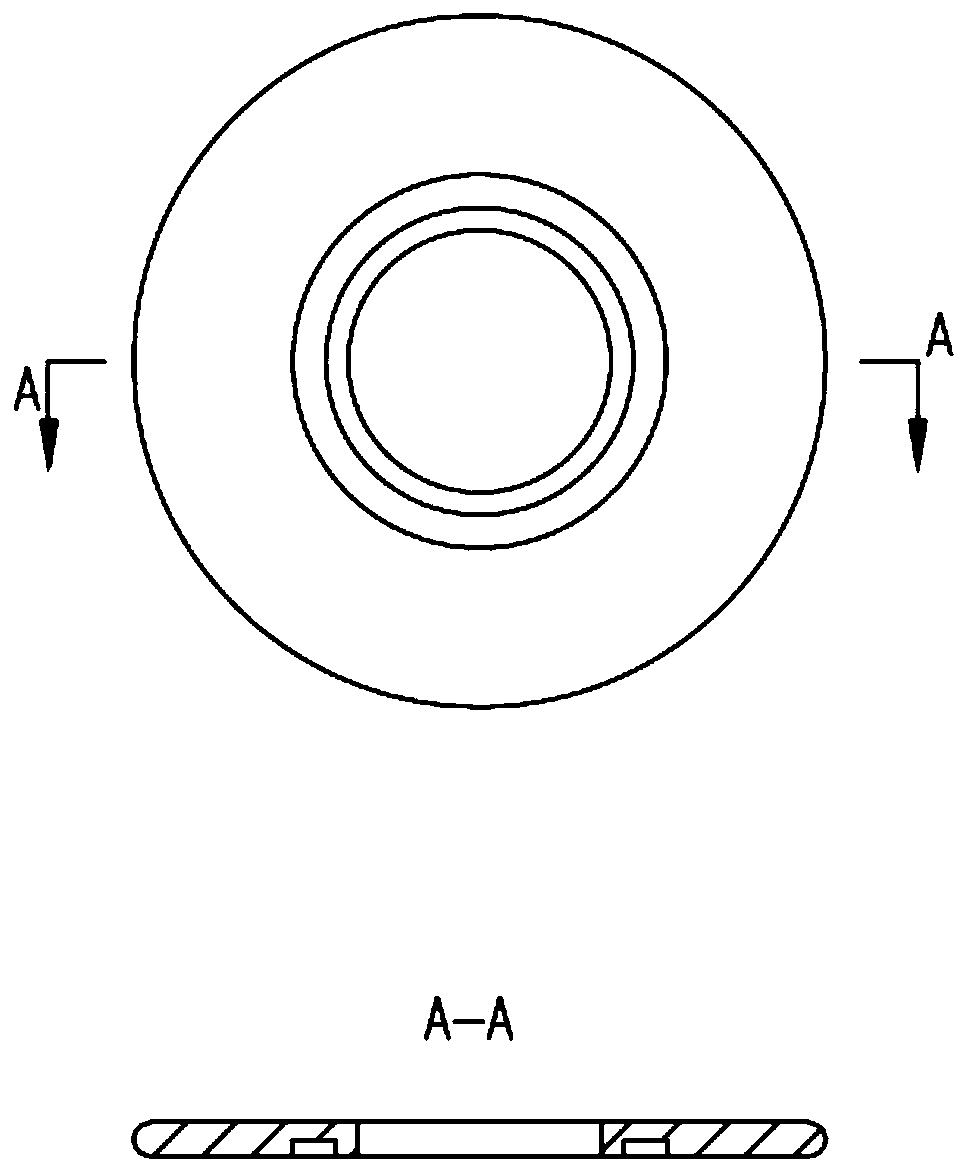 Energy storage air bag connecting pipe sealing device and sealing method