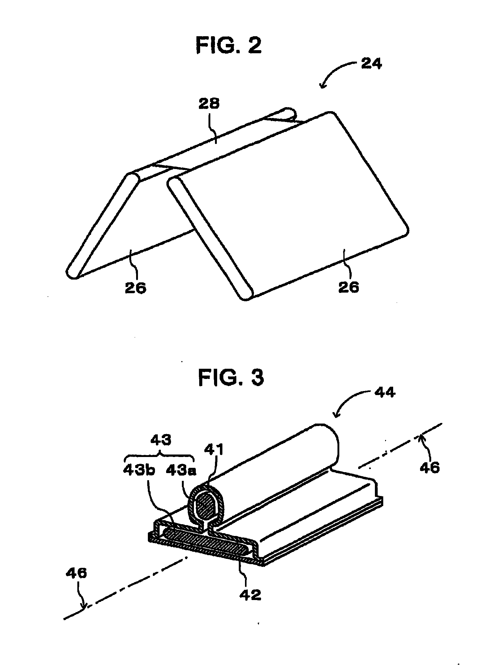 Interlabial pad and package thereof