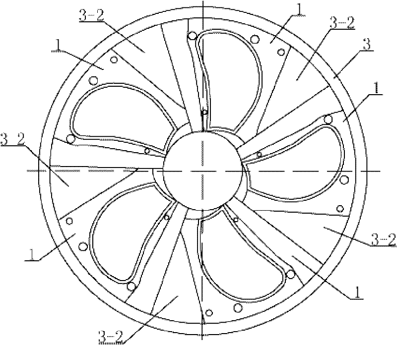 Integrally forming mould of composite propeller and manufacture method thereof