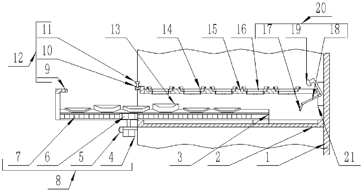 Pull-out type power distribution cabinet convenient for fixing multiple pieces of equipment