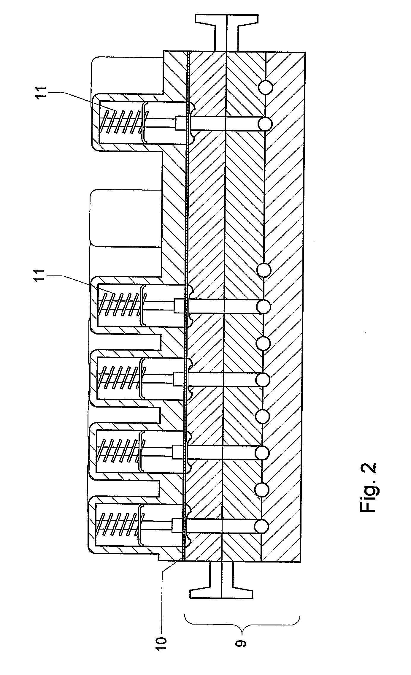 Device for chromatographic separations