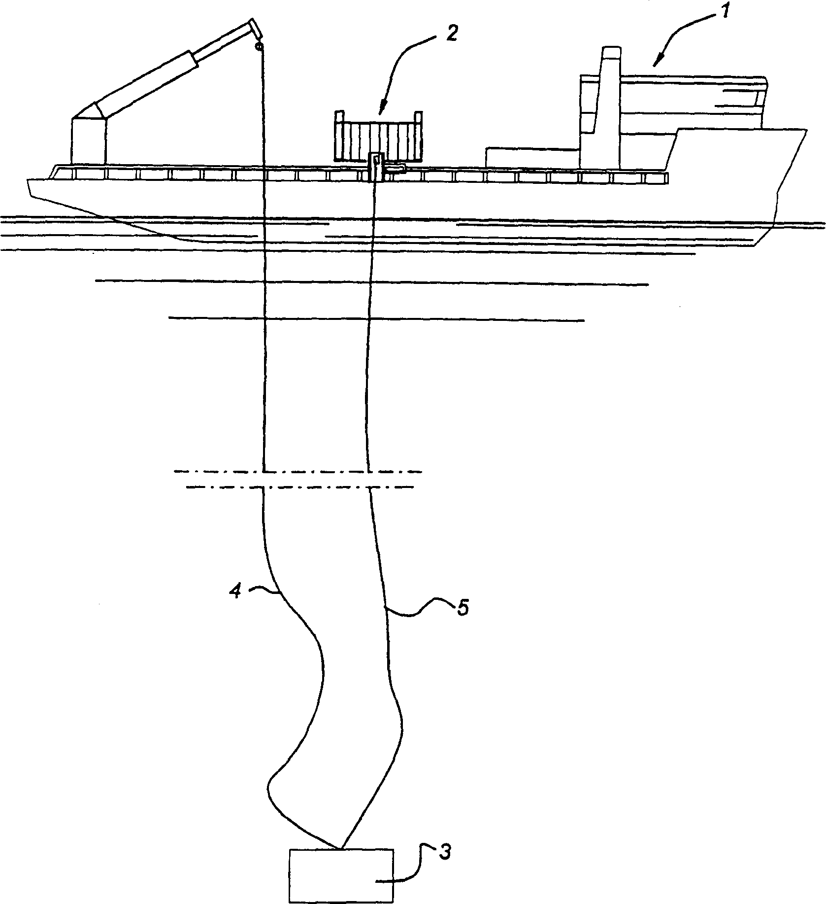 Apparatus and method for deploying an object under water