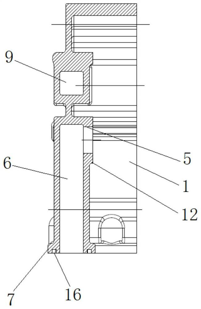 Built-in oil pump gear chamber