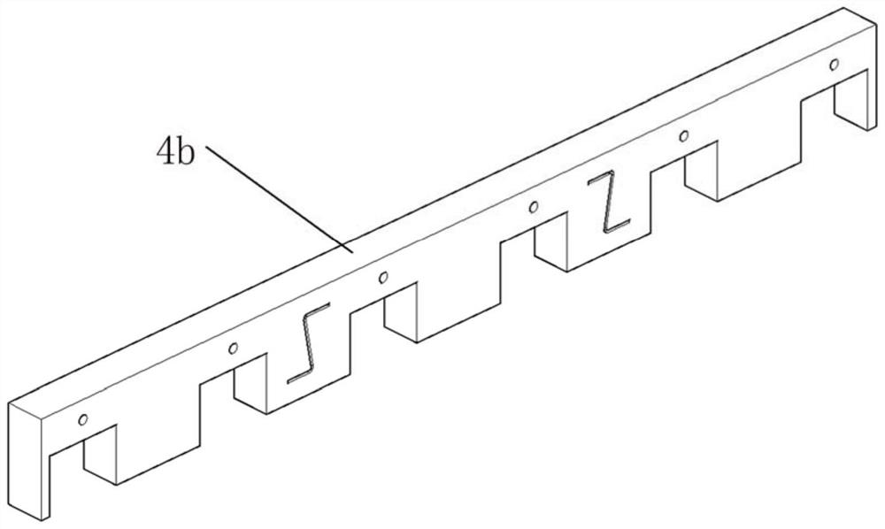 Cold and heat preventing bridge joint for cantilever slab component and building with cold and heat preventing bridge joint