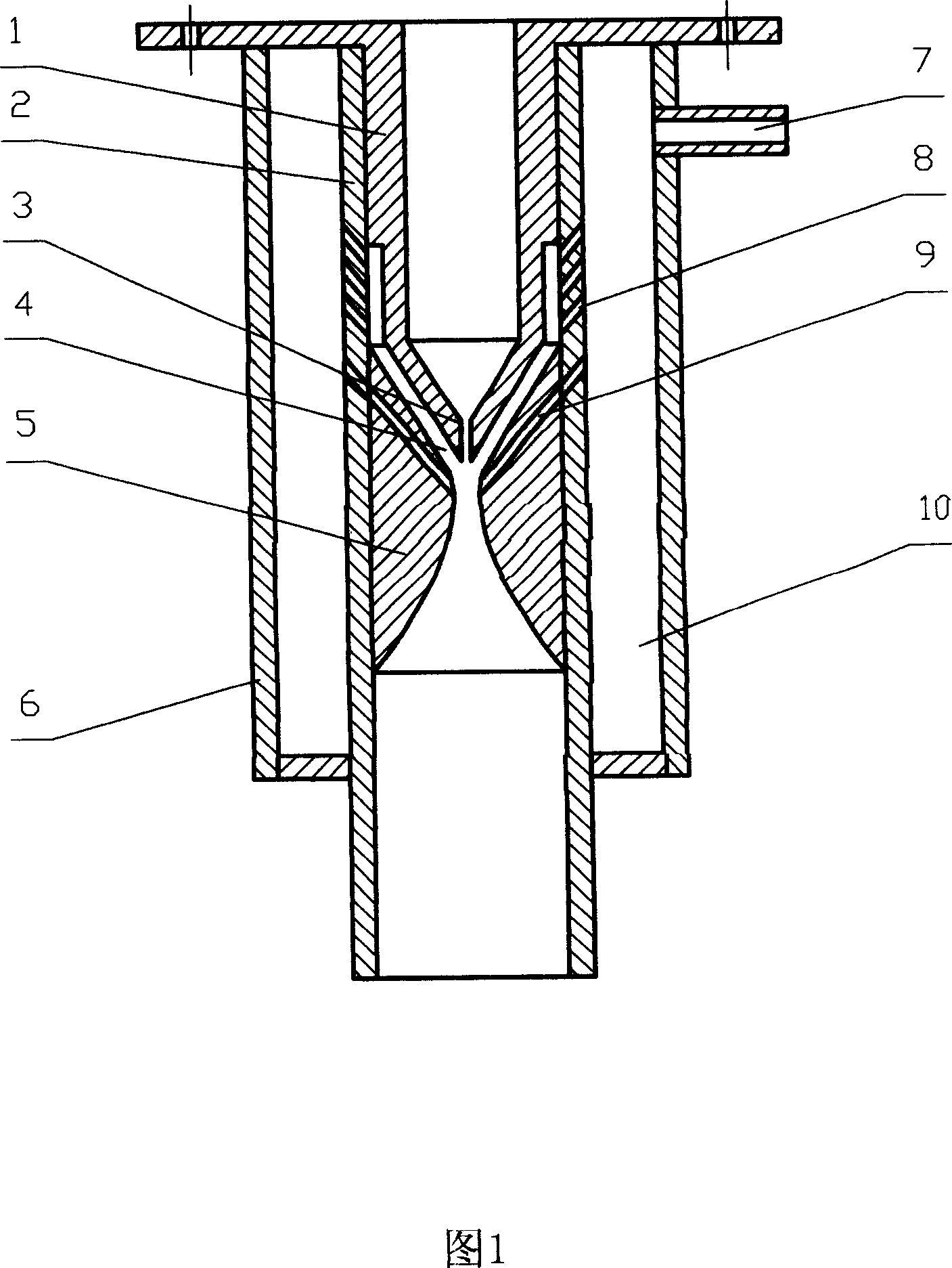 Self-sucking type nozzle in two phases of gas-fluid with structure of convex circular ring