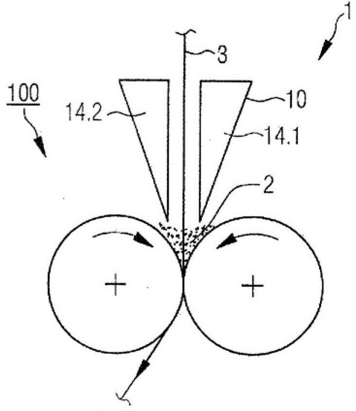 Coating apparatus and method for coating media on both sides of a moving fibrous web