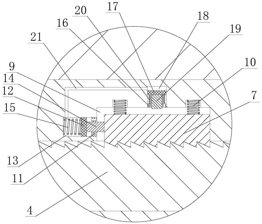 Abrasion compensation mechanism for jaw crusher